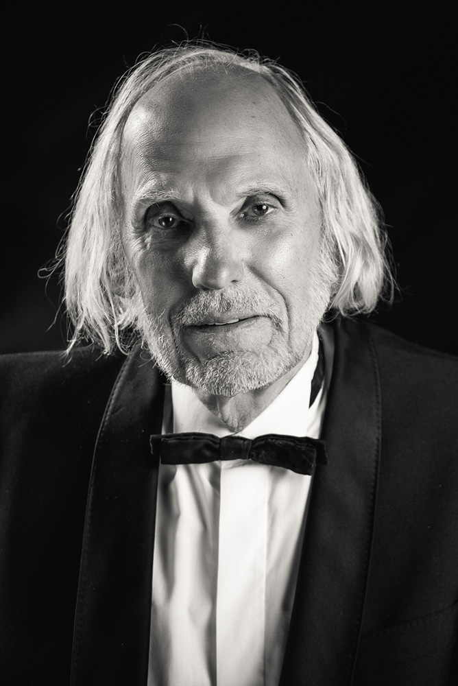 What are Juris Strenga's current goals and views?