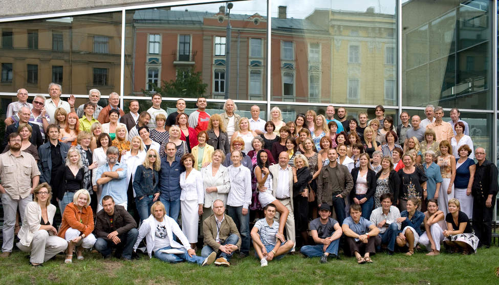 Kopbilde 2008. gads