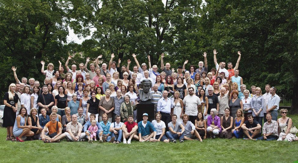 Kopbilde 2010. gads